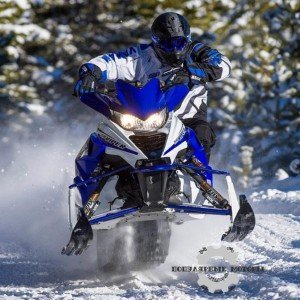 Фото-анонса-модельного-ряда-снегоходов-Yamaha-2015-года-Yamaha-SRViper-RTX-LE-2015-1024x1024
